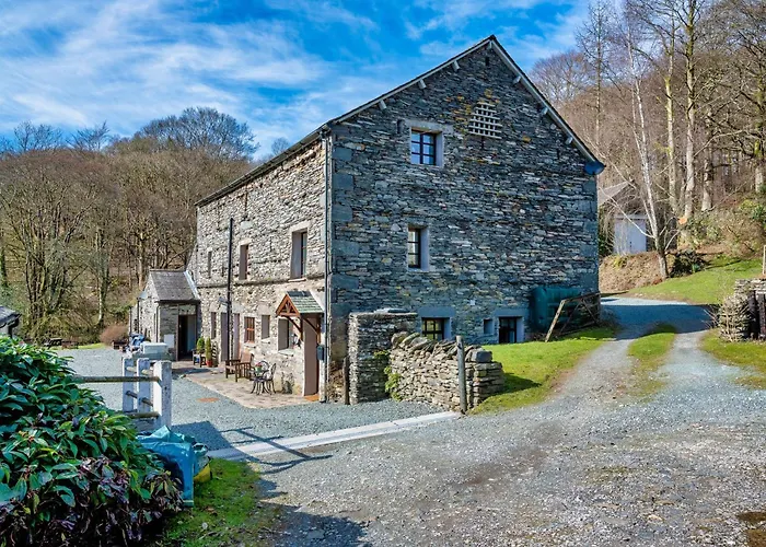 Vila 1 Force Mill Barn Rusland fotorgafie